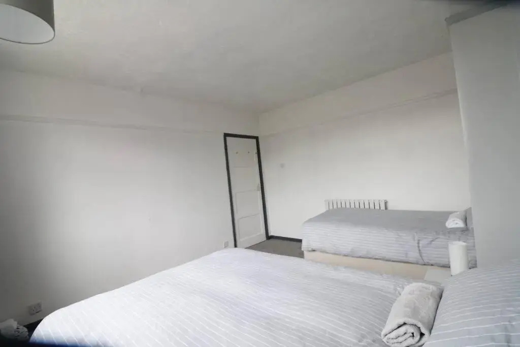 A stylish four bedroom house in wollaton