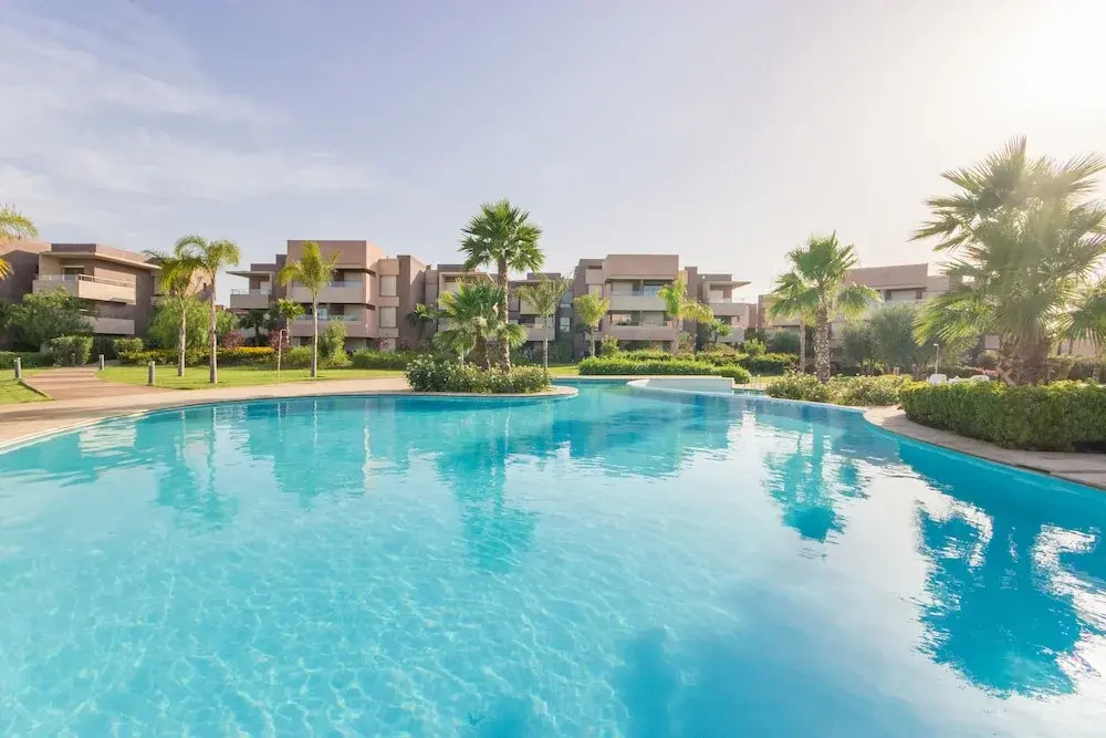 Family Relaxation in Prestigia Opale