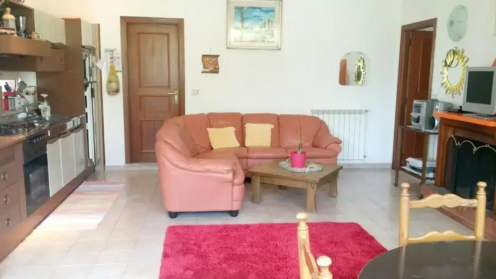 House with 2 Bedrooms in Itri , with Furnished Terrace - 12 Km From the Beach