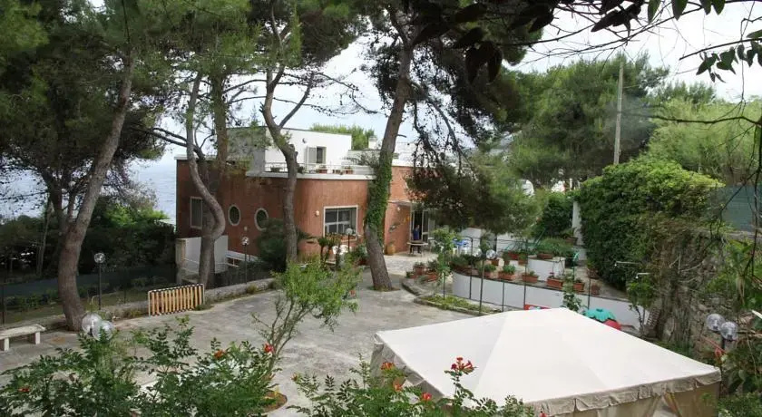 VILLA IOLANDA apartments