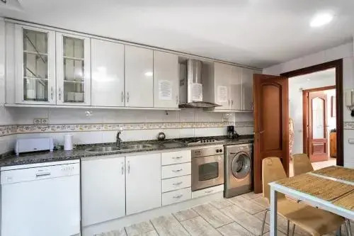 Casa con piscina en costa Barcelona