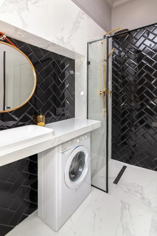 LEOGRAND Apartment on Svobody Avenue 43