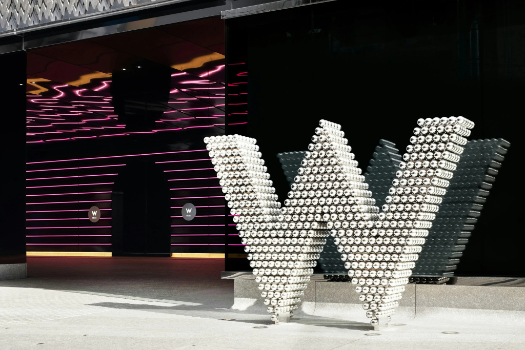 W Osaka