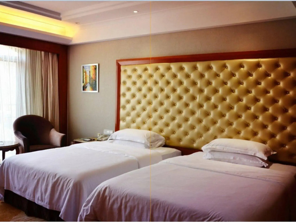St Tropez Hotel