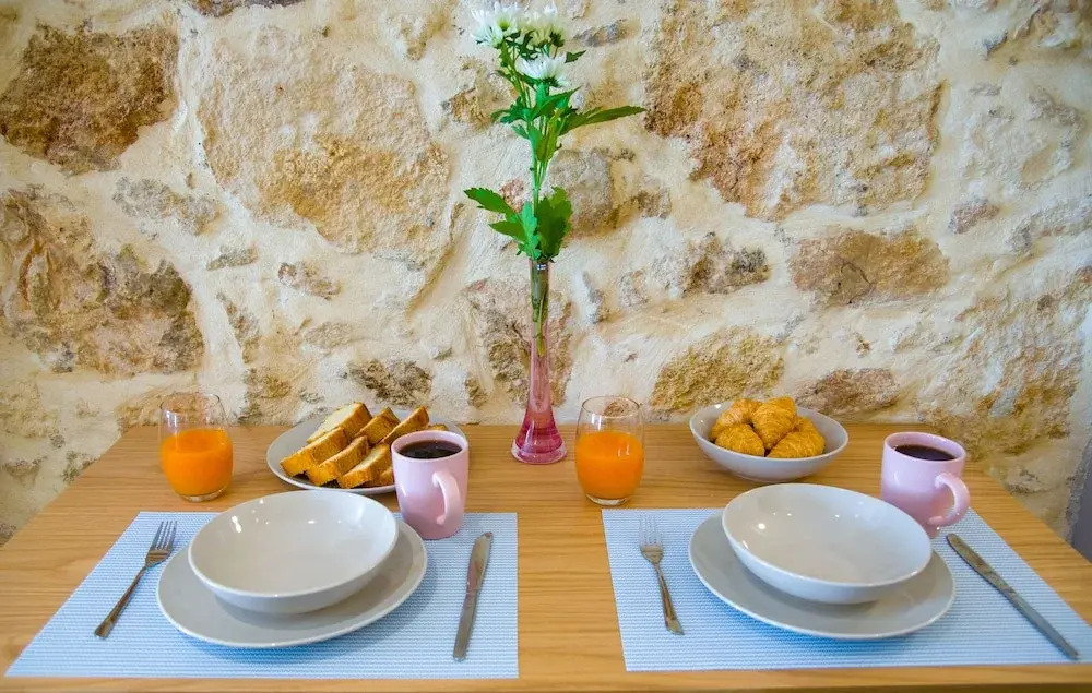 Elma Suites