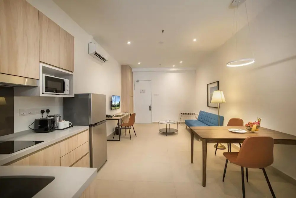 The Signature Serviced Suites & Office Puchong