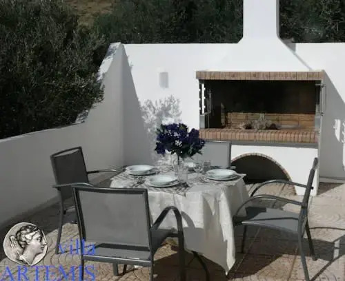 Achlia Hotel