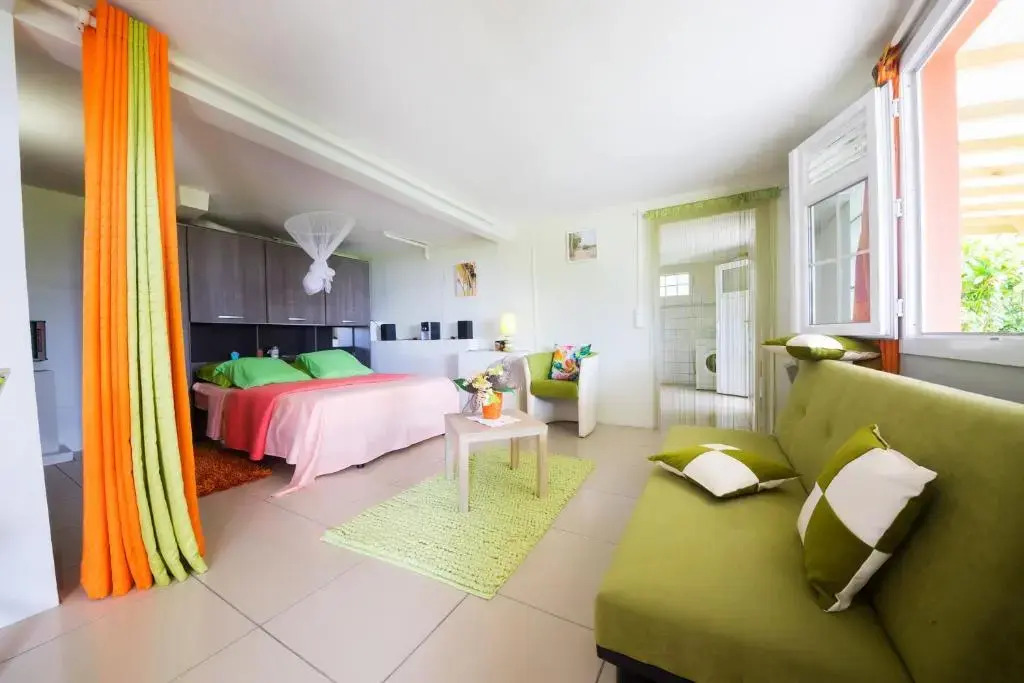 Appartement charmant à Rivière-Salée, 45 m² avec terrasse privée