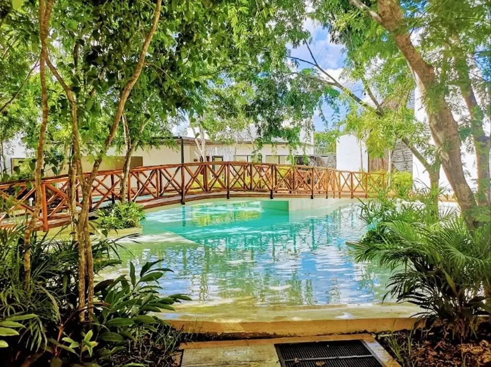Brand New Studio w/Amazing Pool and Garden