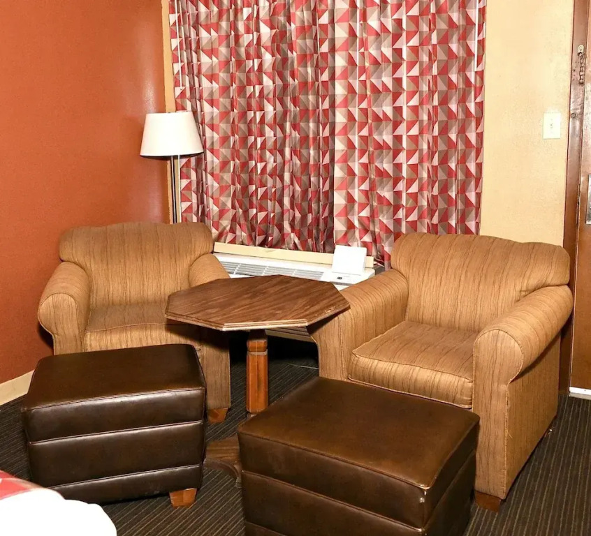 Fortune Inn & Suites