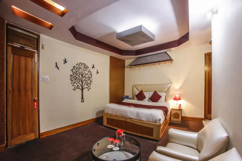 Hotel Kapital By OYO Rooms