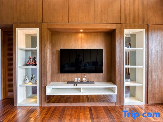 Sky Haven Retreat 6BR Villa in Balangan, Uluwatu
