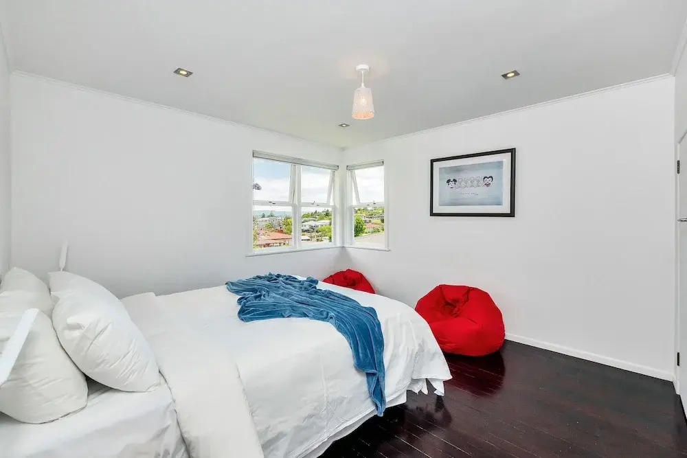 Bright Airy & Spacious 3 BR Home
