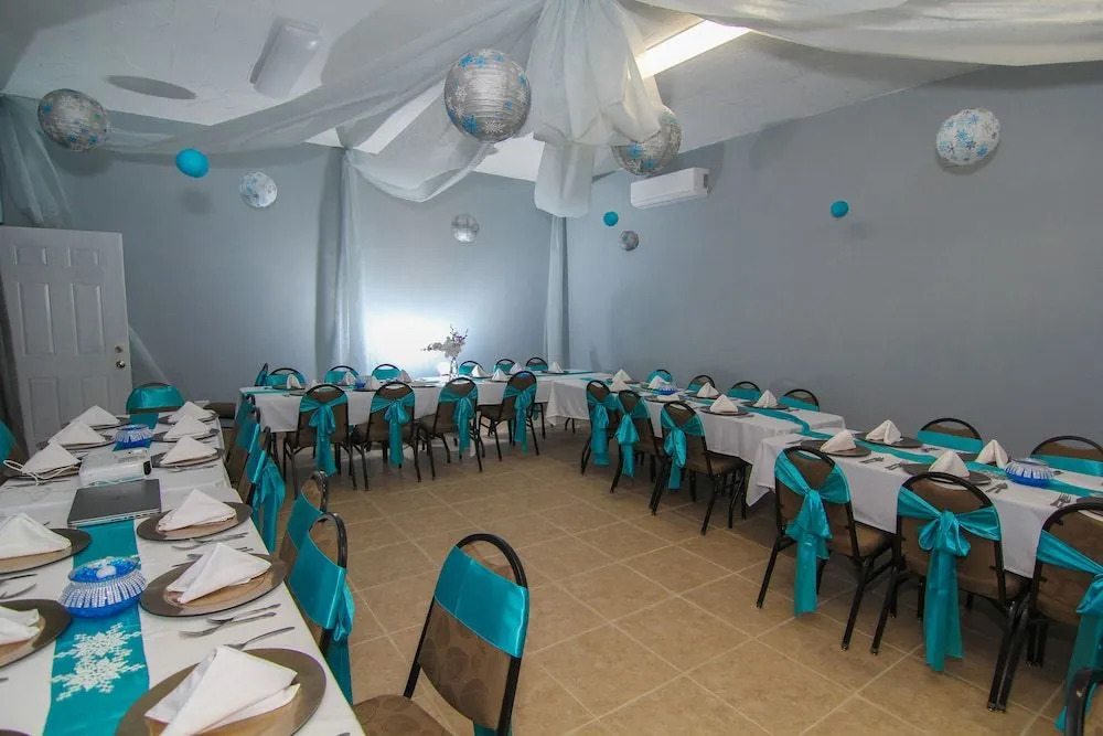 Rolson Hotel