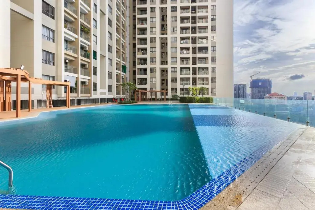 GV-S1/Gold View/2Bed/1Bath/Free Pool & Gym
