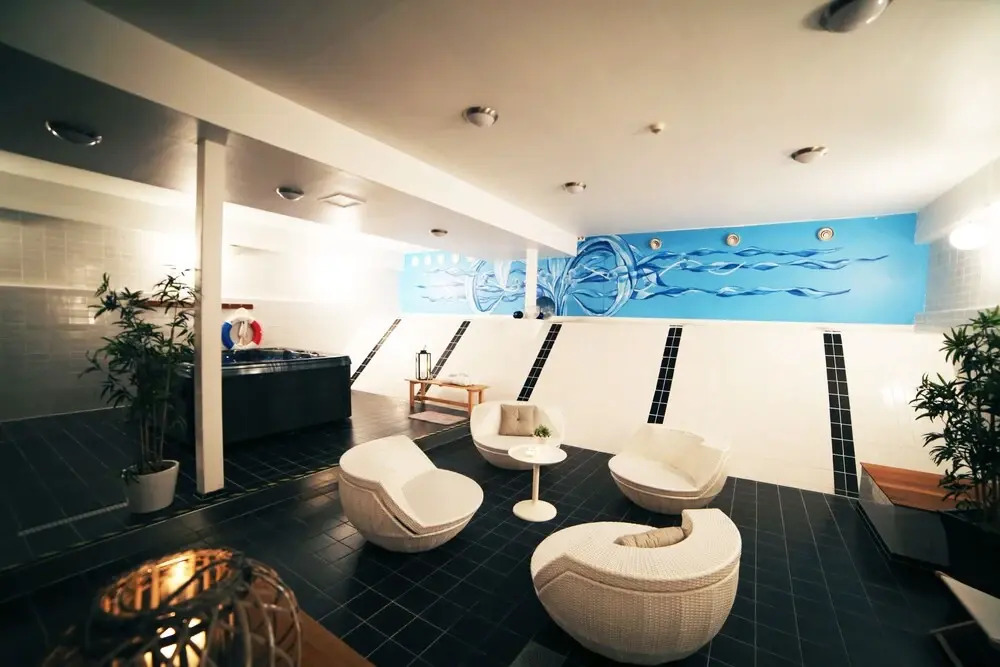 First Hotel Ett