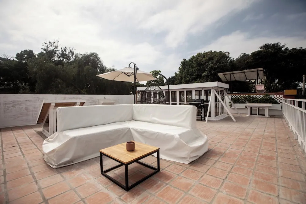 Great Villa in Barranco by Wynwood House