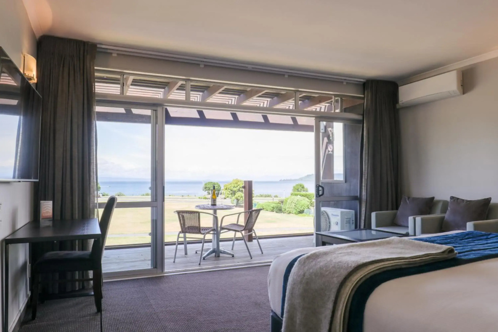 Suncourt Hotel & Conference Centre