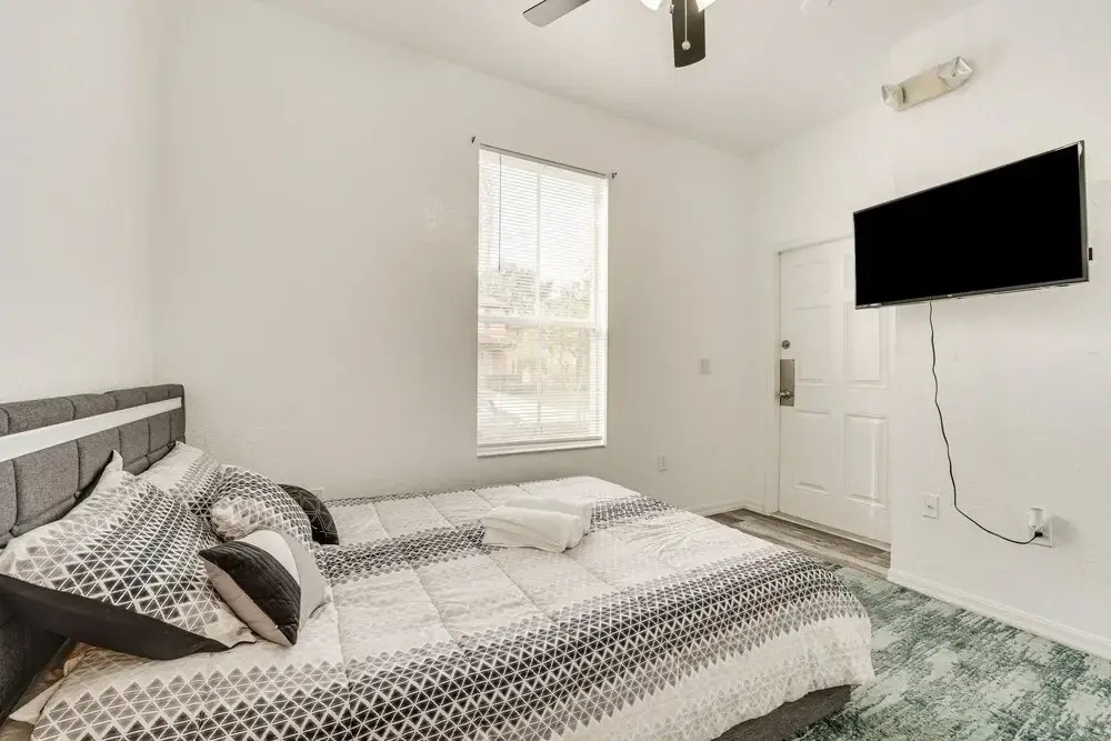 10 Mi to Disney: Regal Palms Resort Townhome