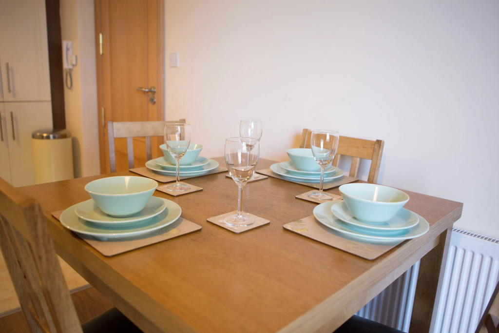 Broc House Suites