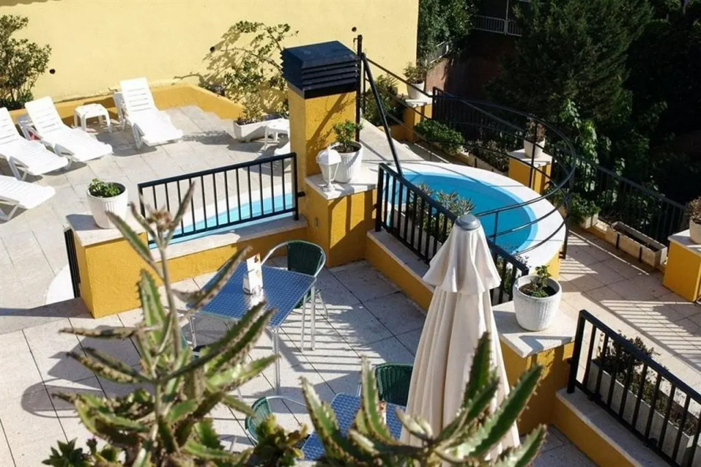 Apartaments Monjardí