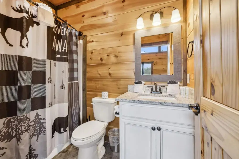 Eden Of The Smokies 5 Bedroom Cabin