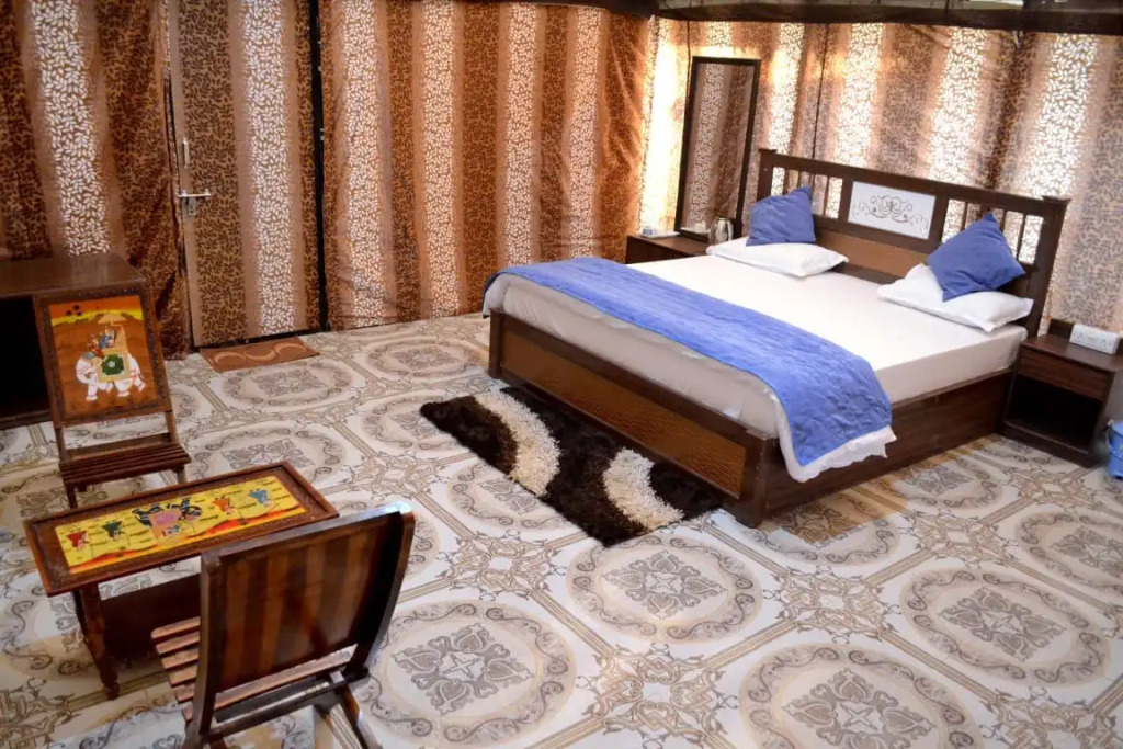 Desert 1St Resort