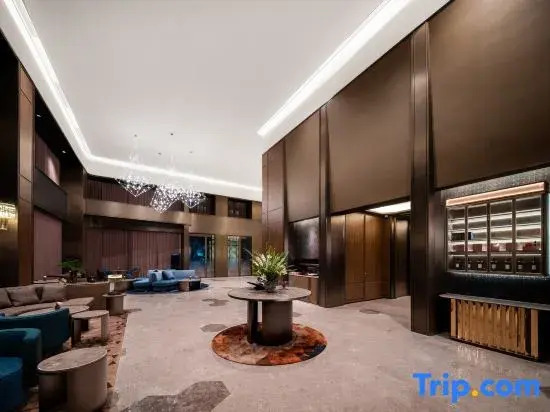Shangrao High Speed Railway Station Crystal Orange Hotel