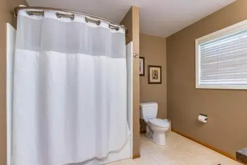 Crystal Rose Cottage