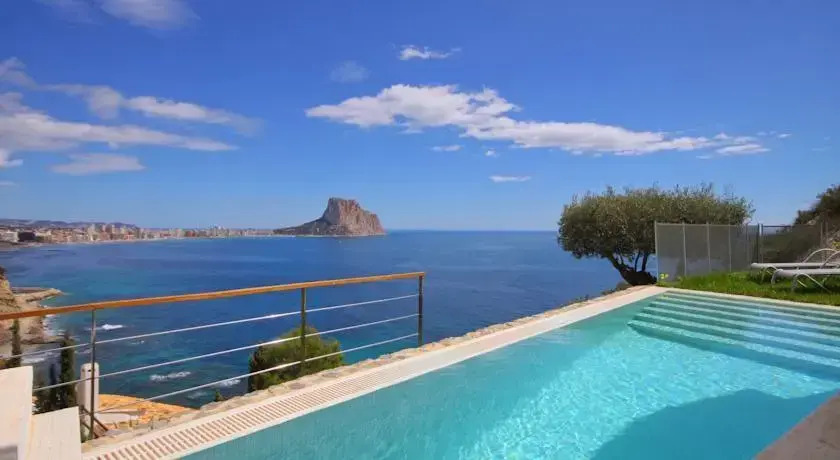 Villa Thais