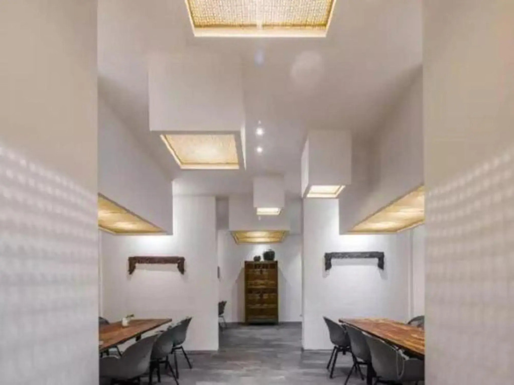 Youjian Shibashe Inn