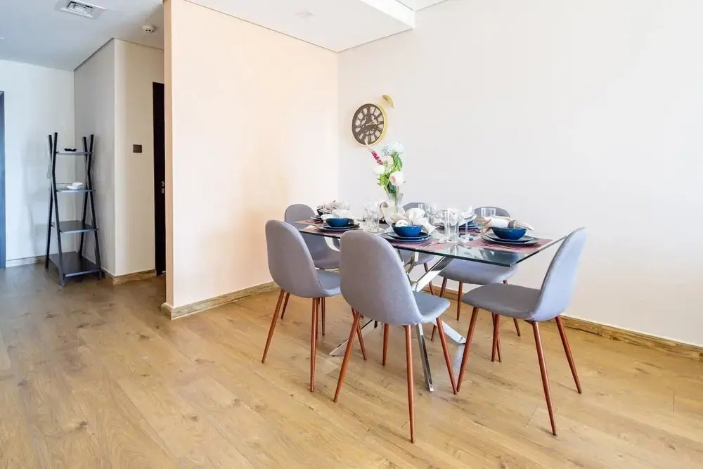Luxurious Living In This 2BR With Study in Downtown Dubai - Sleeps 5!