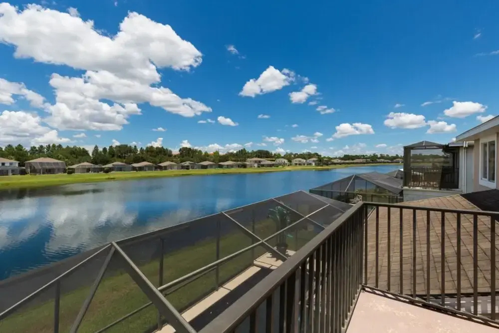 Sunset Lakes 2943