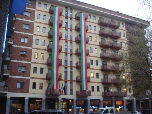Student Plus House