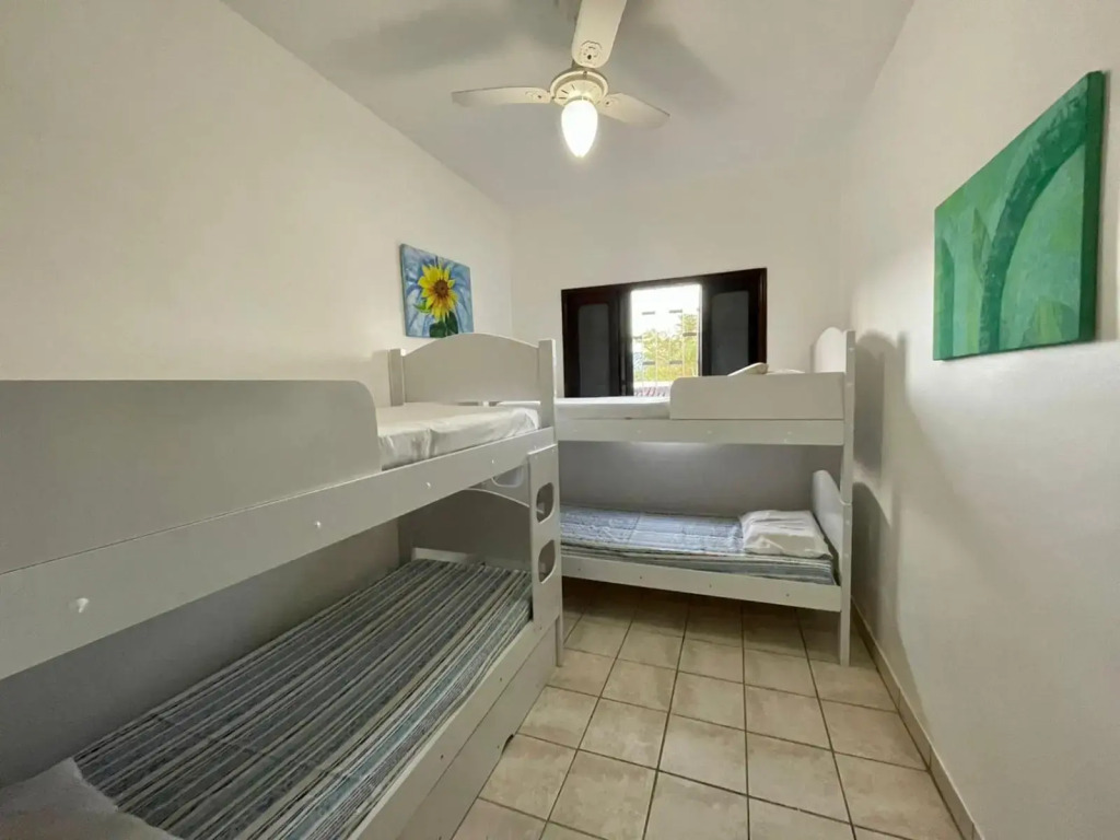 Casa frente ao mar/pé na areia no Indaiá até 18 pessoas