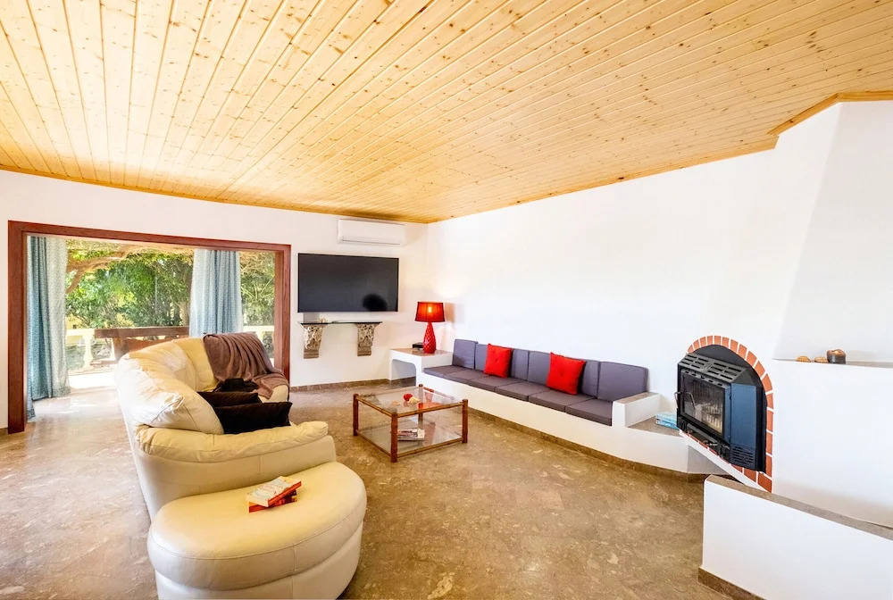 Villa Bantayan - Tranquilidade, Piscina e BBQ em Albufeira
