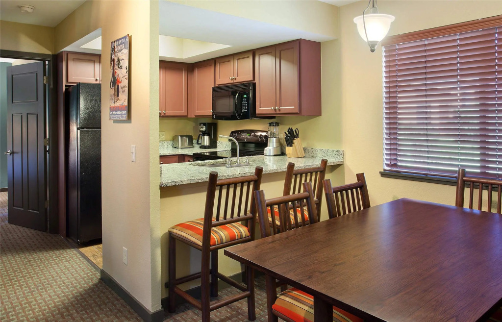 Hilton Vacation Club Christmas Mountain Village Wisconsin Dells