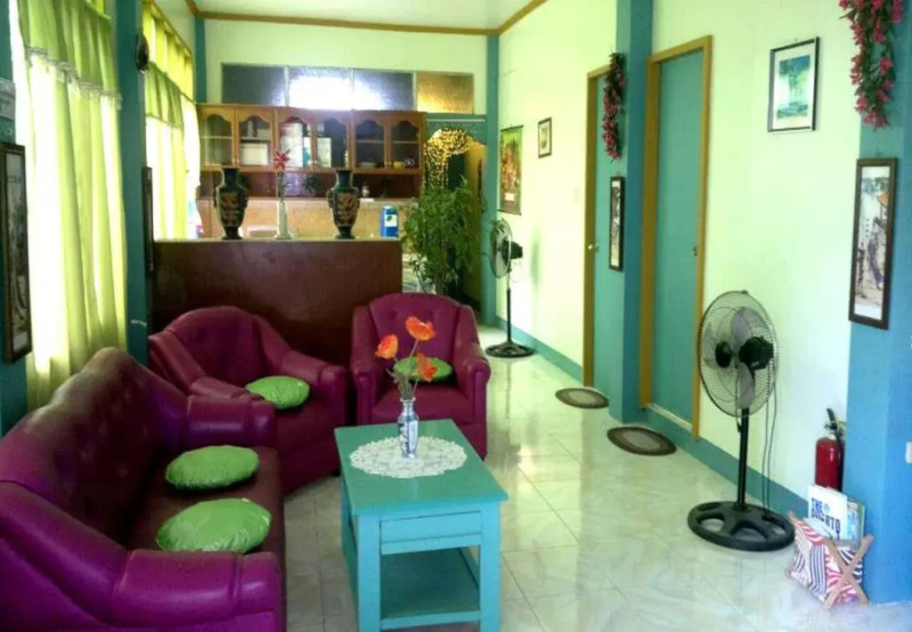 Jlc Hostel