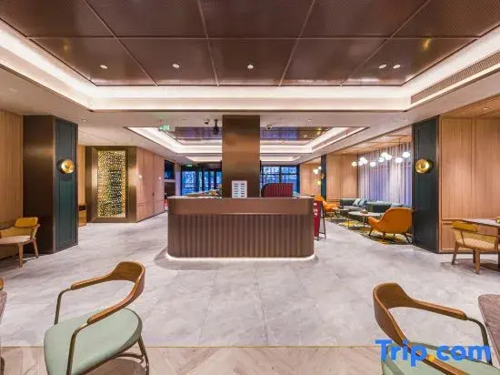 Orange Hotel (Shanghai Xinhua Hospital Bauhinia Square)