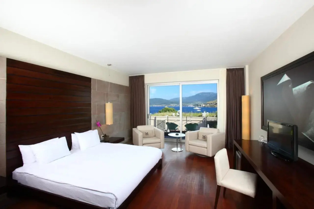 No81 Hotel