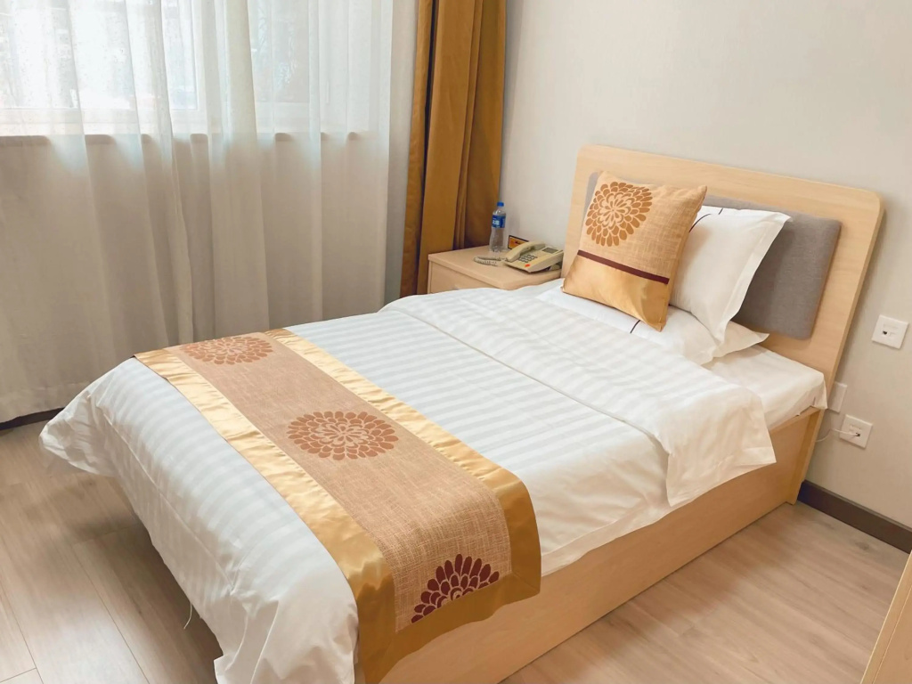 King Parkview Hotel