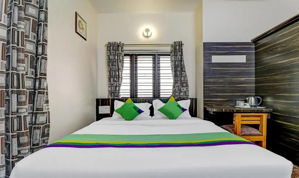 Treebo Trend Coastal Grand