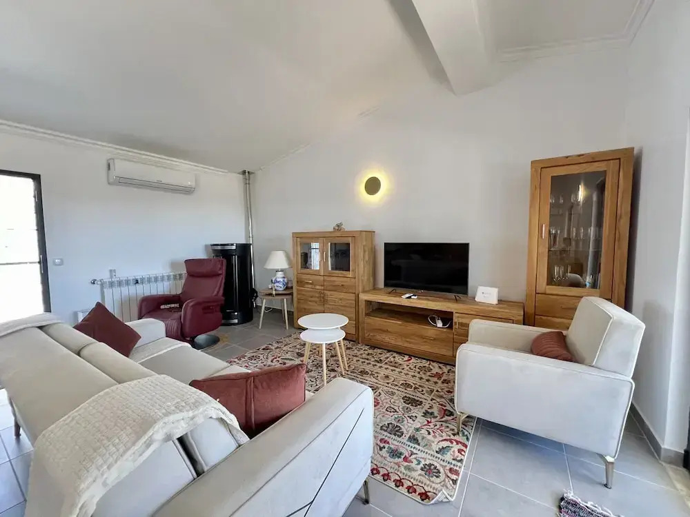Algarve Premium Villa With Pool by Homing