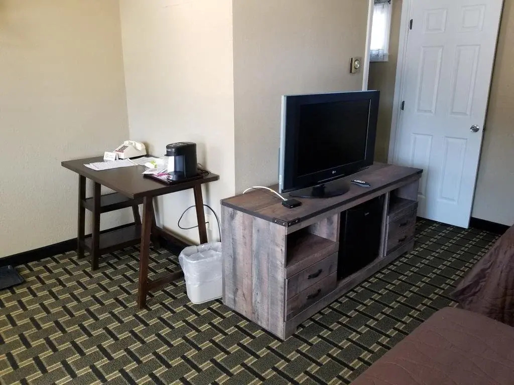Middlebury Sweets Motel