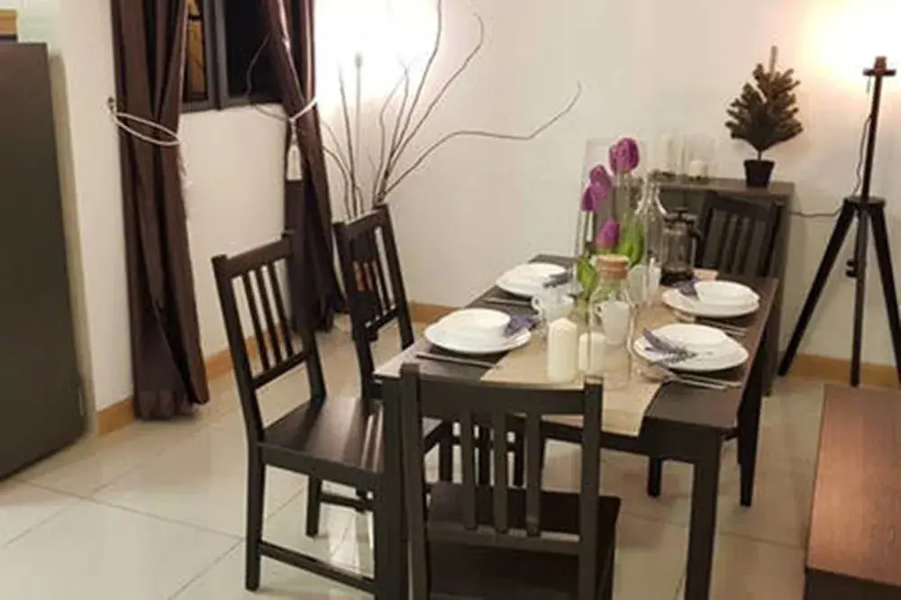 Lily and Loft - KL Gateway Bangsar LRT, WIFI, Netflix
