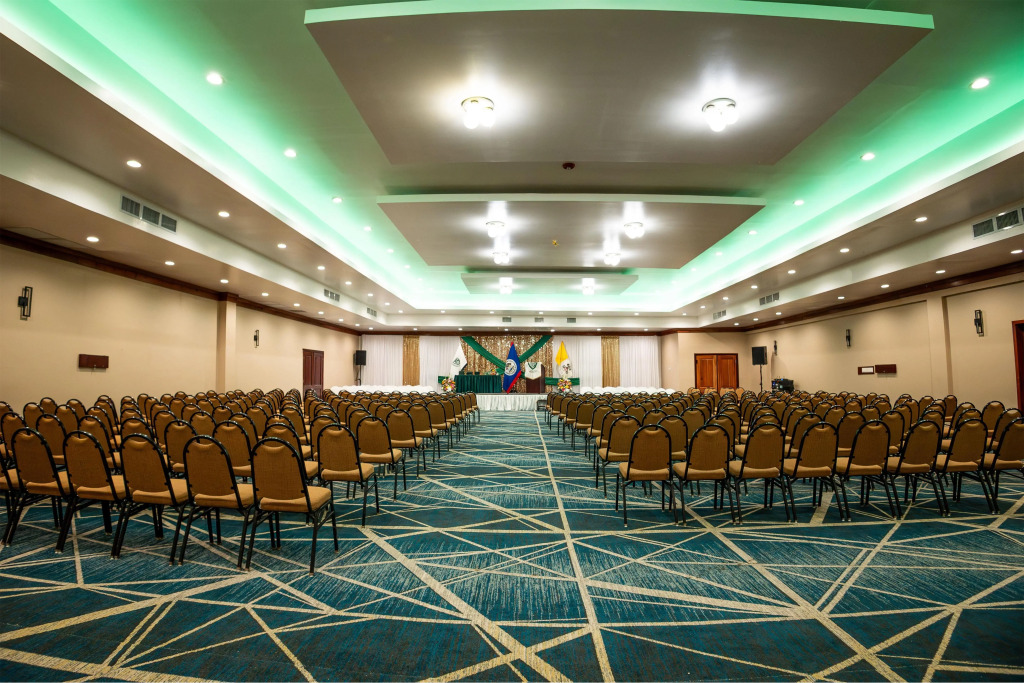 Best Western Plus Belize Biltmore Plaza