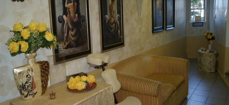 10 South Hotel