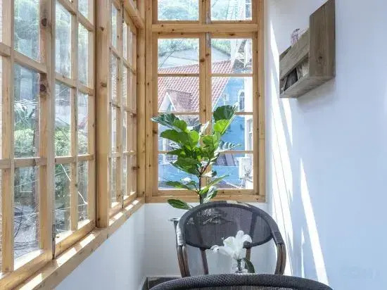 Changsha April 3 Mountain View Terrace Homestay (Yuelushan Hunan University)