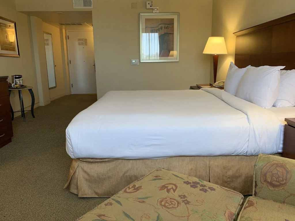 Ontario Airport Hotel & Conference Center