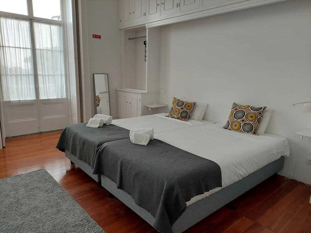 CC Guest House - "Ao Mercado"